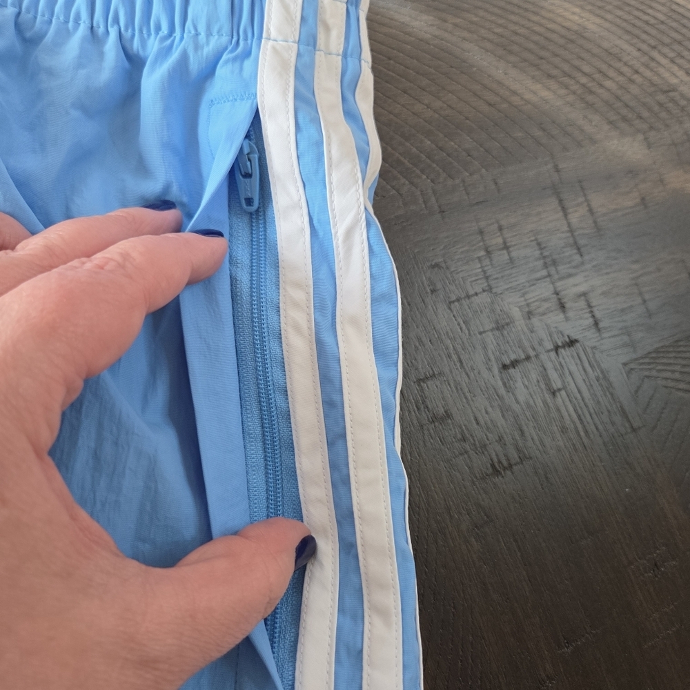 Adidas Originals Men's Sprinter Shorts - Violet - XL- IM9434 New Semi Blue Burst - Picture 3 of 8